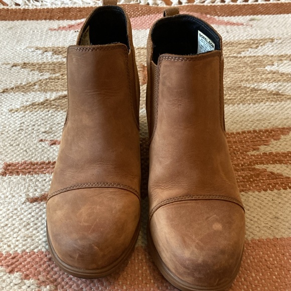 Sorel Evie Pull on Booties - Picture 2 of 6